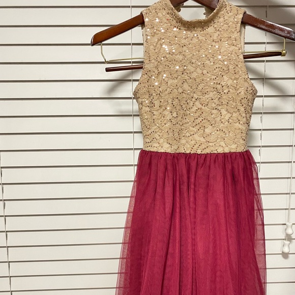 Brand new size 7 high low dress gold/maroon - Picture 1 of 6